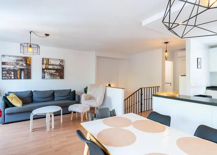 펜션 3 Bedrooms In Townhouse Near Burriana *