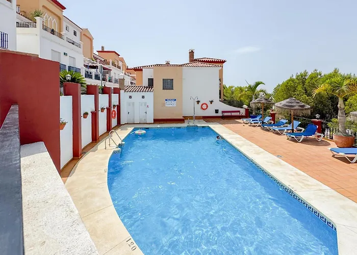 Hébergement de vacances 3 Bedrooms In Townhouse Near Burriana *