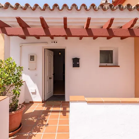 Tatil Evi 3 Bedrooms In Townhouse Near Burriana Nerja