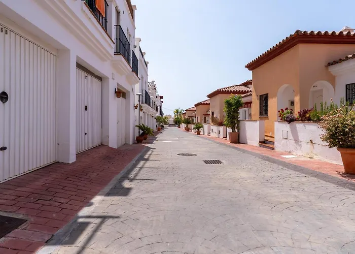 3 Bedrooms In Townhouse Near Burriana Vakantiehuis Nerja
